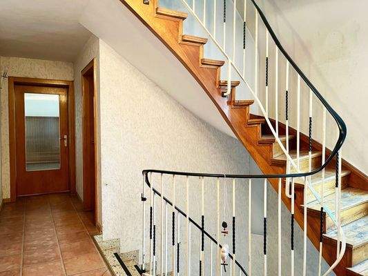 Treppenaufgang ins DG