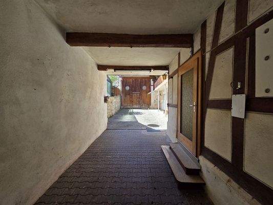 Eingangsbereich Anwesen