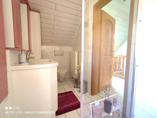 Haus Bäckerei - OG -Bad Teilansicht