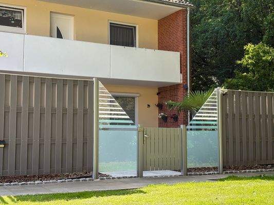 Wohnungseingang / Gartensondernutzugsrecht