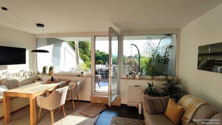 Wohn_Esszimmer mit Terrasse