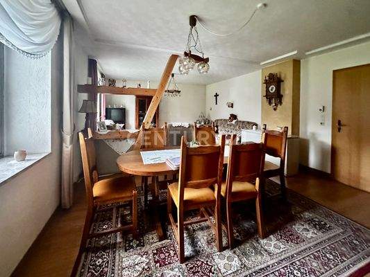 EG - Wohn-, Essbereich - großzügig lichtflutet und viel Plat