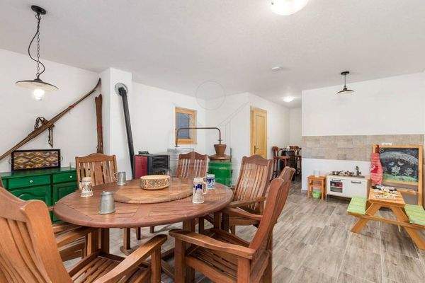 Der Keller bietet altersunabhängiges Glück