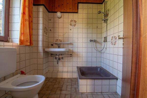 Duschbad im Erdgeschoss