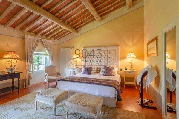 Restauriertes historisches Anwesen bei Montecatini Terme in der Toskana - Italien