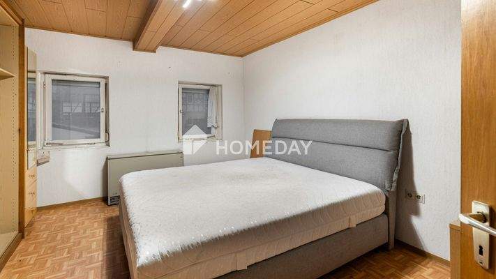 1. OG Schlafzimmer 3 1