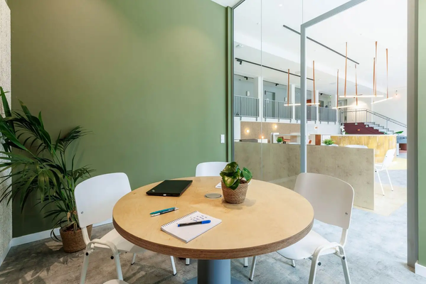 THE FIZZ Hannover Studyroom 5.jpg