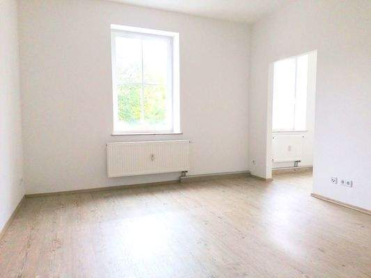 Zimmer 4 mit Laminat