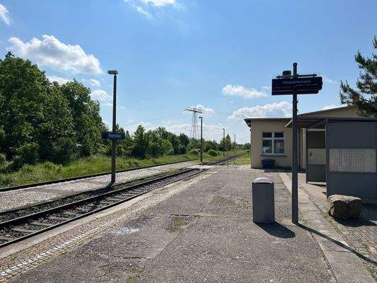 Bahnhof in 10 Gehminuten