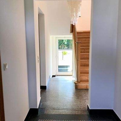 Flur und Treppenaufgang