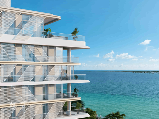 Fahid Beach mit Meerblick