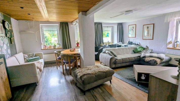 Wohnzimmer vom Eingang