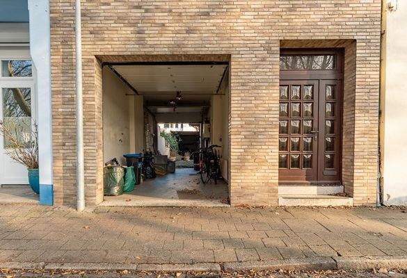 Garage mit Durchfahrt