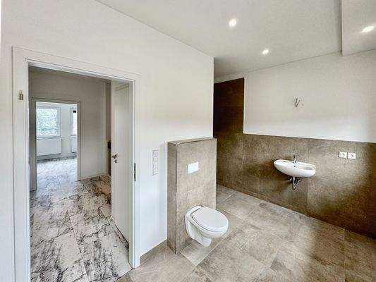 OG: modernesTageslichtbad 