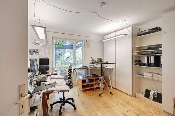  Arbeitszimmer