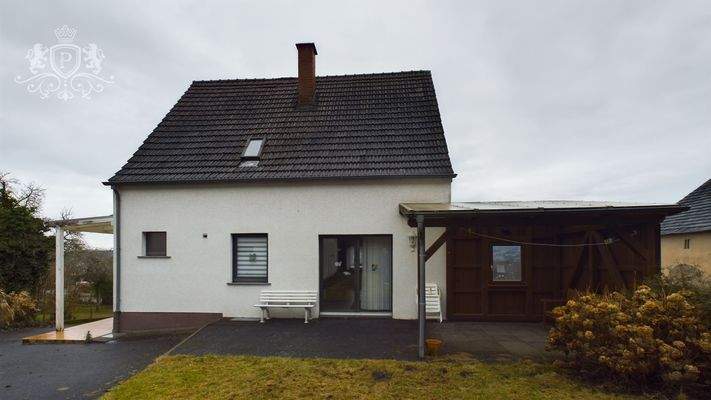 CAM01984G0-PR0439-STILL029