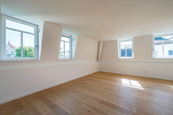 Zimmer Ansicht II DG - W2