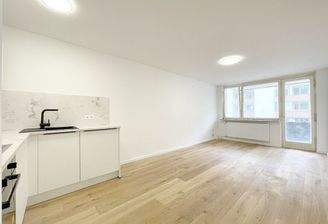 Sehr großzügiger Wohnraum