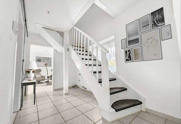 Flur-Virtual Staging