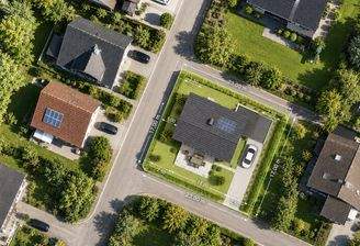 Projektiertes Haus auf dem Grundstück
