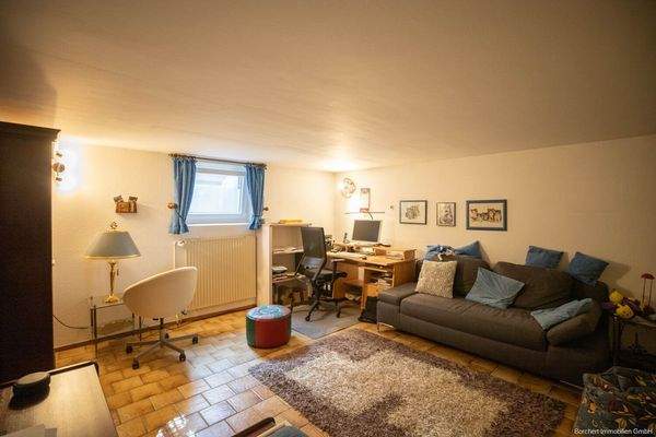 wohnlich genutzter Kellerraum