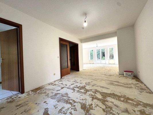 Schöner Wohn- Essbereich