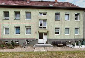 Gebäude vorn-ETW markiert