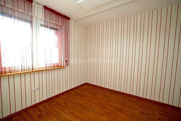 3353 Ankleide o. Schlafzimmer OG