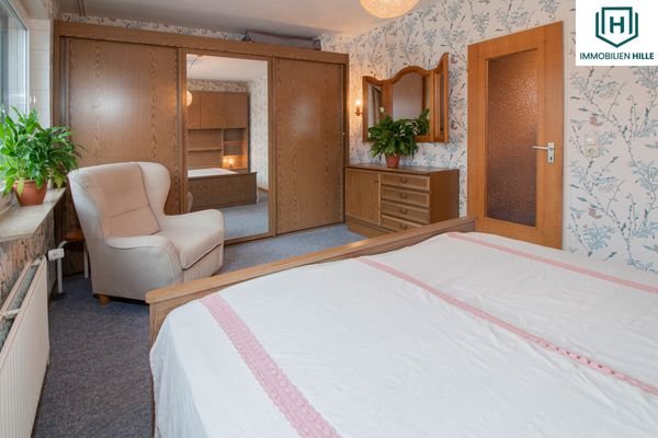 Schlafzimmer 2. OG