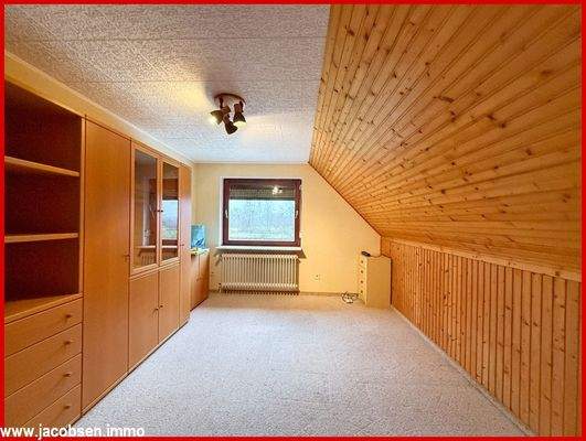 Kinderzimmer 2 im Dachgeschoss