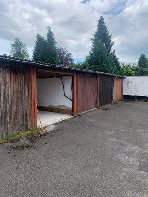 Garage im Garagenhof