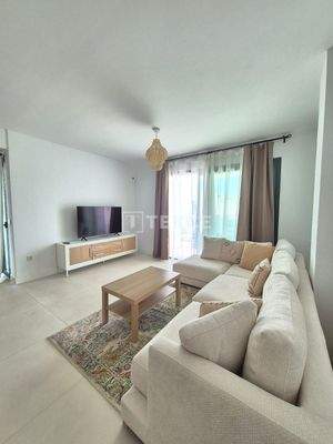 Stunning Apartment with a 25 m² Terrace in Fuengirola