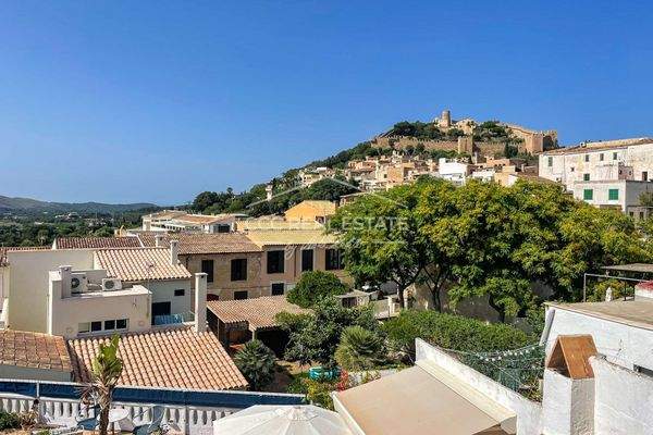 ...Fern- und Burgblick