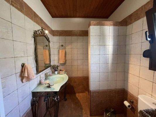 Kreta, Mixorrouma: Geräumige Villa mit separatem Gästeapartment zu verkaufen