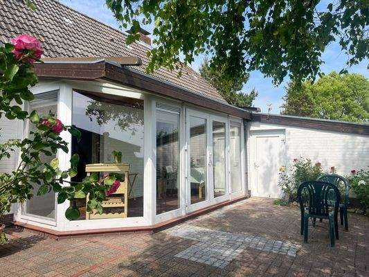 Geschlossene und überdachte  Terrasse