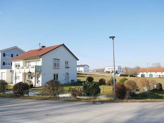 aussenansicht mit unverbautem umfeld