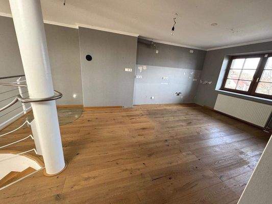 Wohnraum / Küchen-/Essbereich