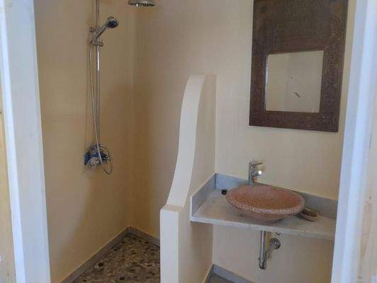 Kreta, Mirsini: Traditionelles Haus auf zwei Etagen mit Meerblick zu verkaufen