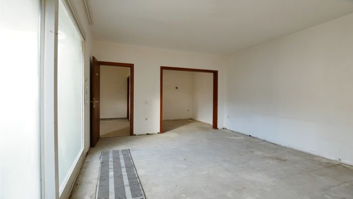 V1558 Wohn-Esszimmer Bild 1