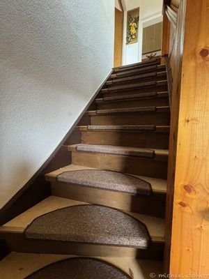 Treppe zum OG