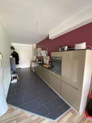 Diele mit Einbauküche