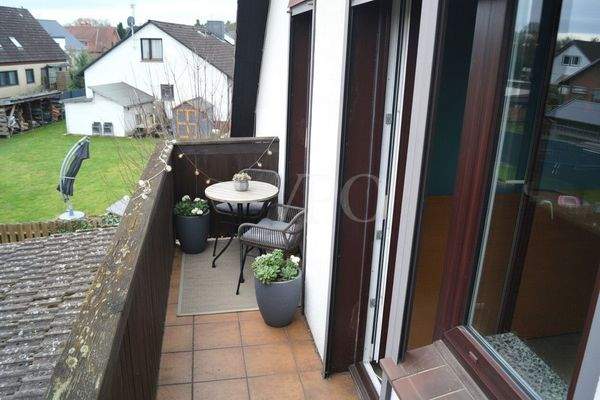 56 Balkon OG KI bearbeitet