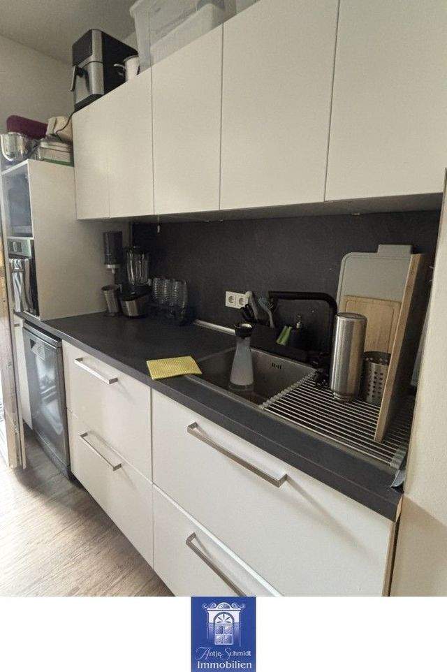 Ruhige und zentrale Wohnung mit Terrasse! - Photo 1