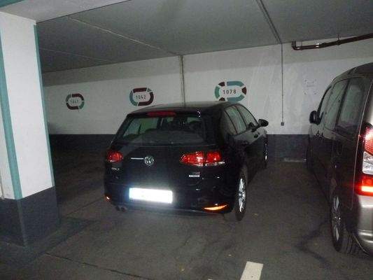 Tiefgaragenstellplatz
