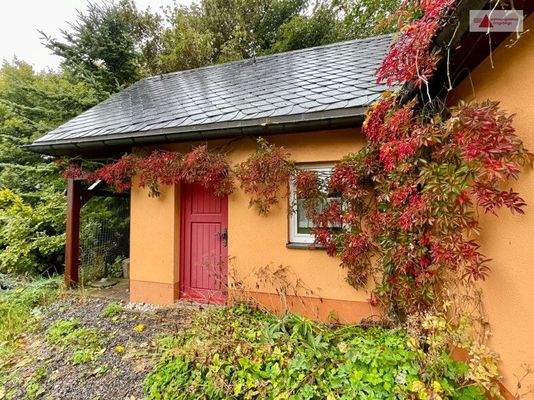 Abstellbereich an der Garage