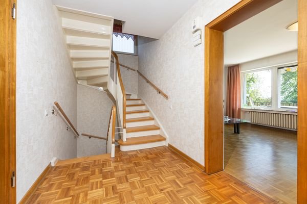 Hochwertige Echtholztreppe