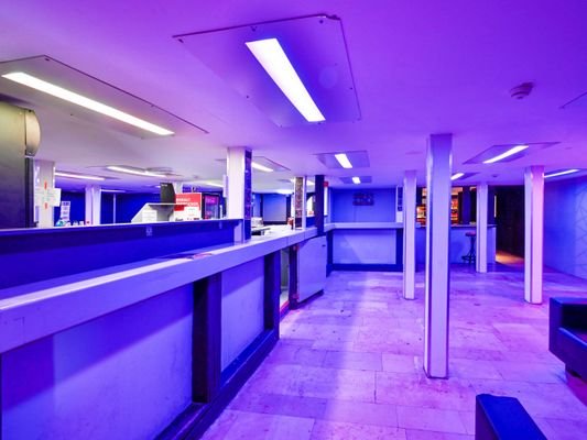 Club Bar hinten 1a.jpg
