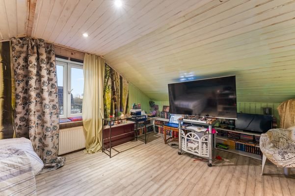 Schlafzimmer 2