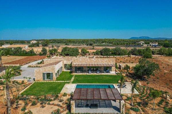 Fincaanwesen mit Pool