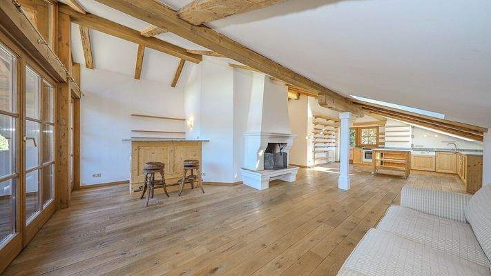 KITZIMMO-Dachgeschosswohnung in Toplage am Sonnberg kaufen - Immobilien Kitzbühel.